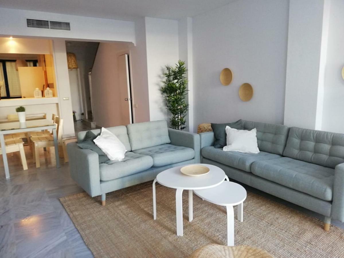 Marbella House Apartamento Duplex Exterior photo